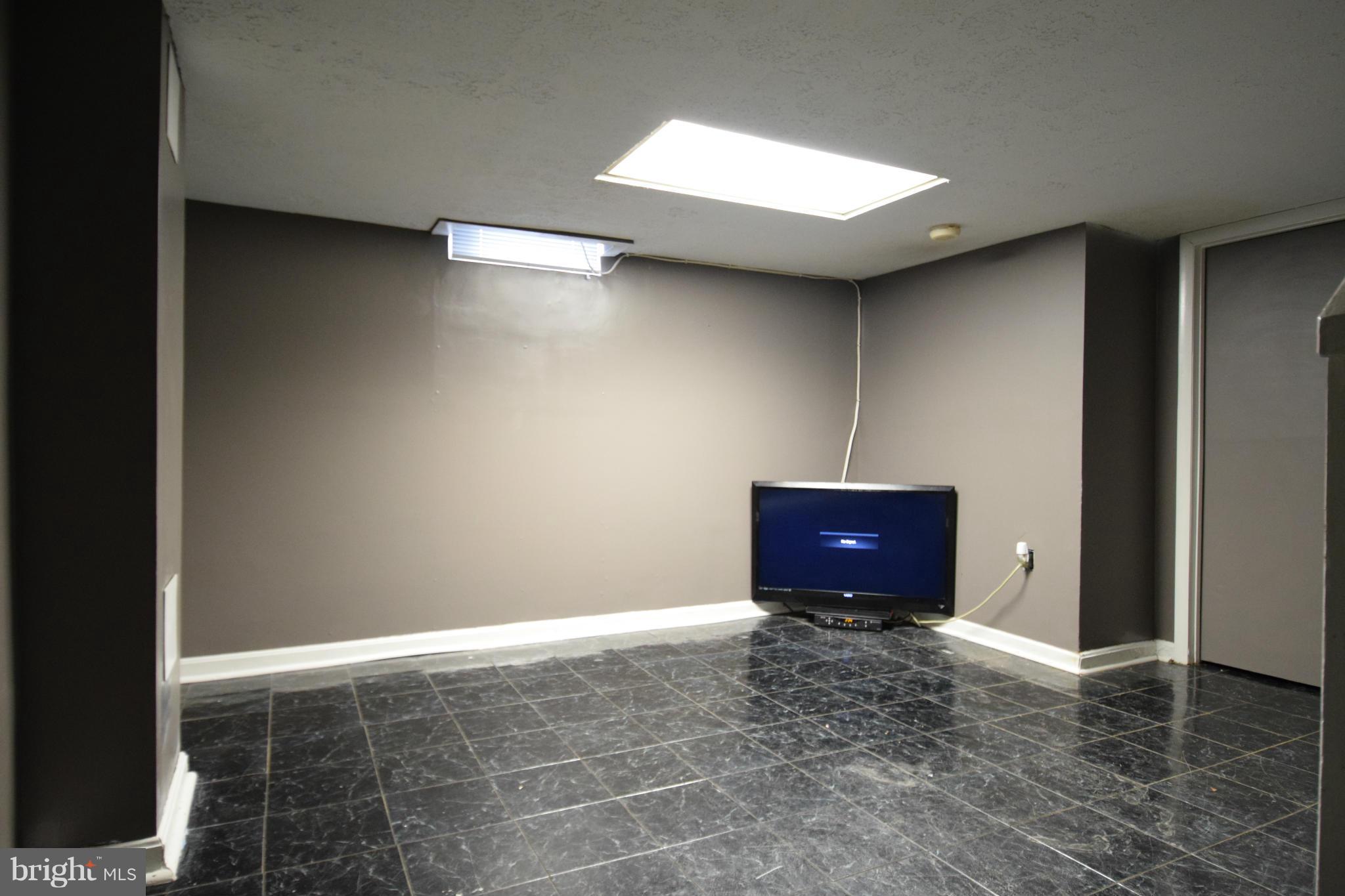 7304 Annapolis Road Hyattsville, MD 20784 - Photo 12 of 18 Basement