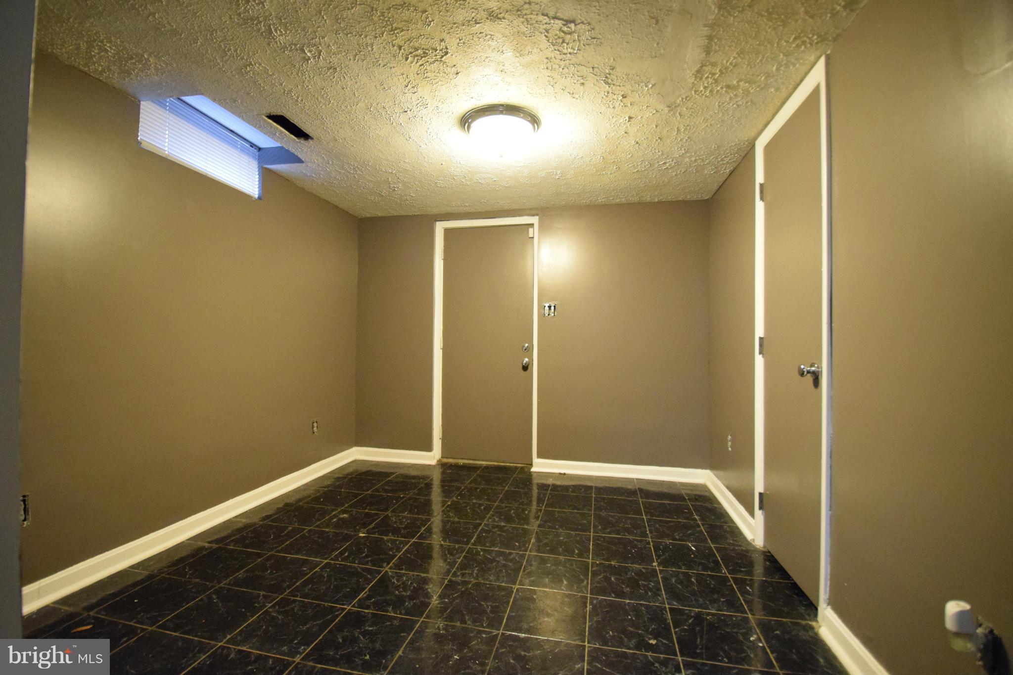 7304 Annapolis Road Hyattsville, MD 20784 - Photo 14 of 18 Bedroom