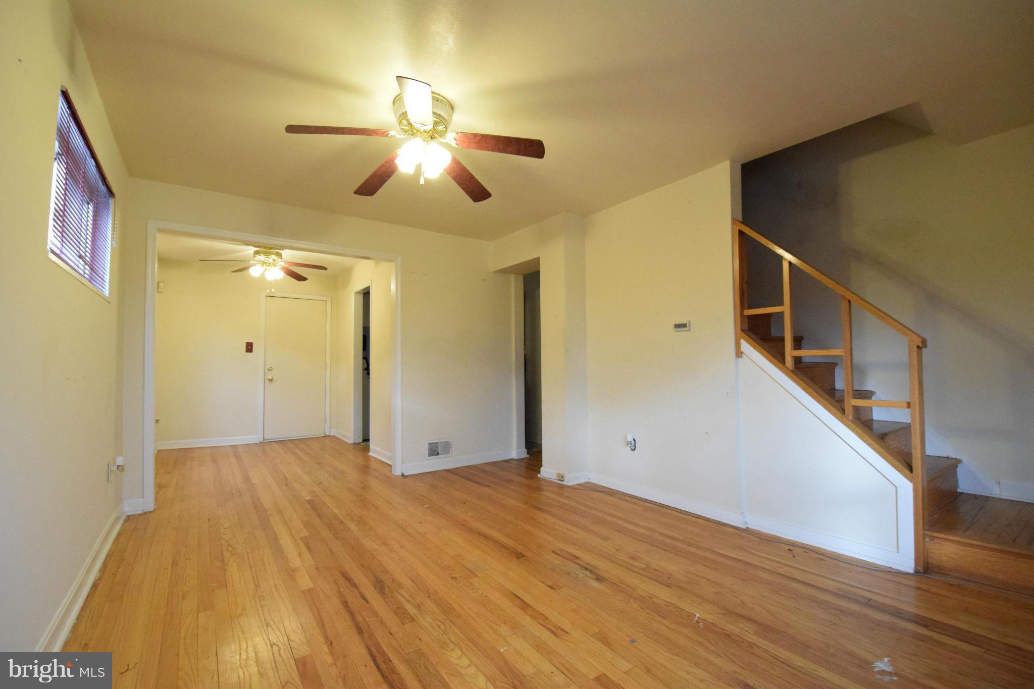 7304 Annapolis Road Hyattsville, MD 20784 - Photo 3 of 18 Living Room