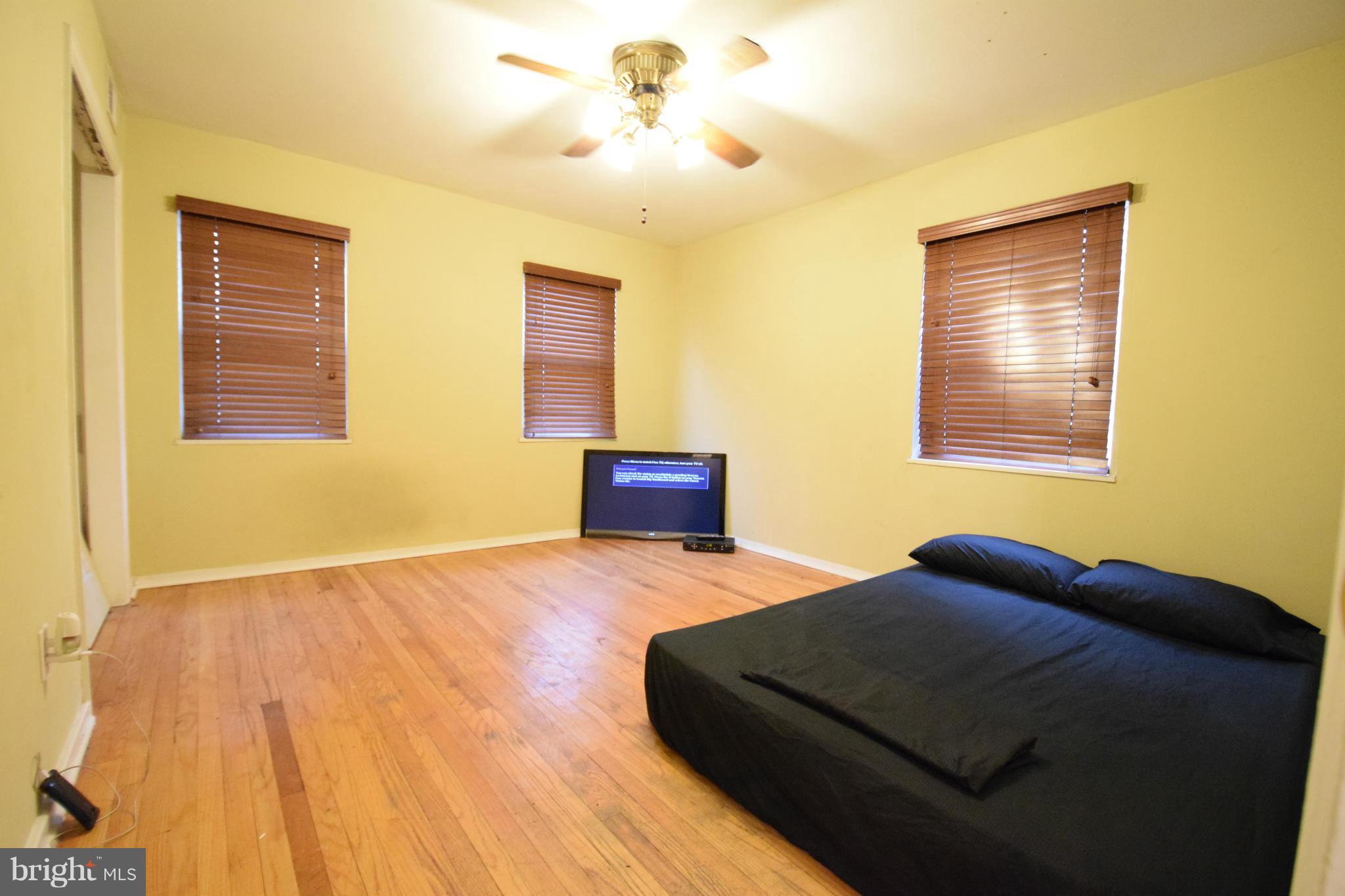 7304 Annapolis Road Hyattsville, MD 20784 - Photo 9 of 18 Bedroom