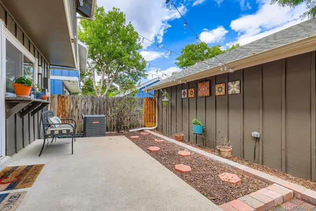 $700,000 | 8682 Garrison Court, Arvada, CO 80005