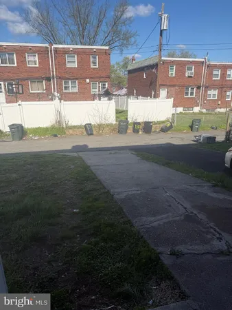 $1,500 | 1308 Harshaw Road, Brookhaven, PA 19015