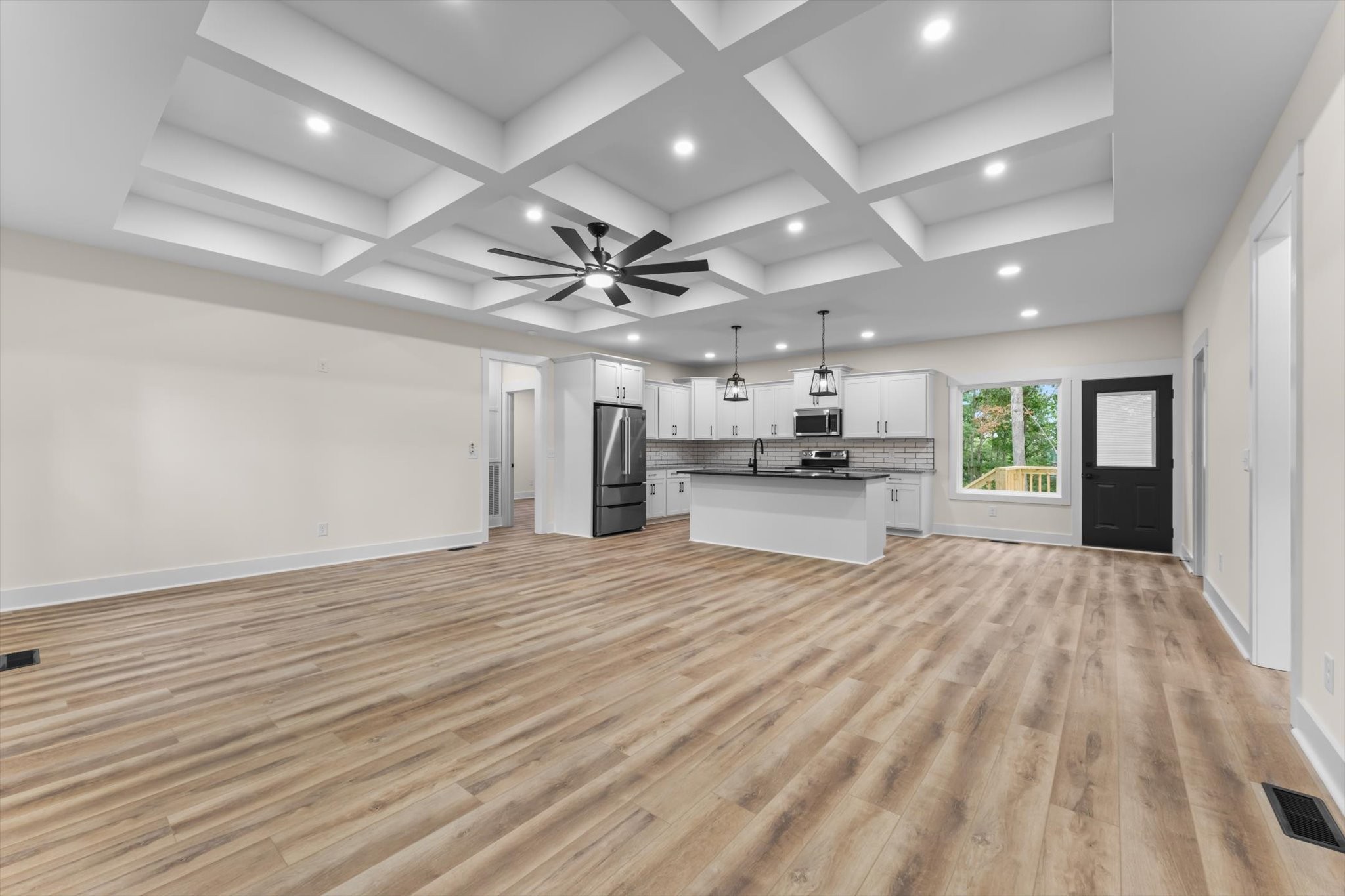 338 Jim Lyle Road Cumberland City, TN 37050 - Photo 6 of 28 Gallery Image 6