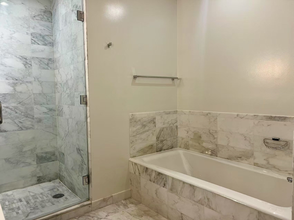 580 Washington Street, Unit 6D Boston, MA 02111 - Photo 15 of 17