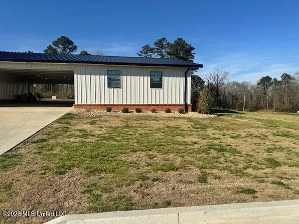 $1,500,000 | 612 Highway 51, Bogue Chitto, MS 39629