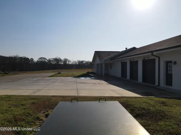 $1,500,000 | 612 Highway 51, Bogue Chitto, MS 39629