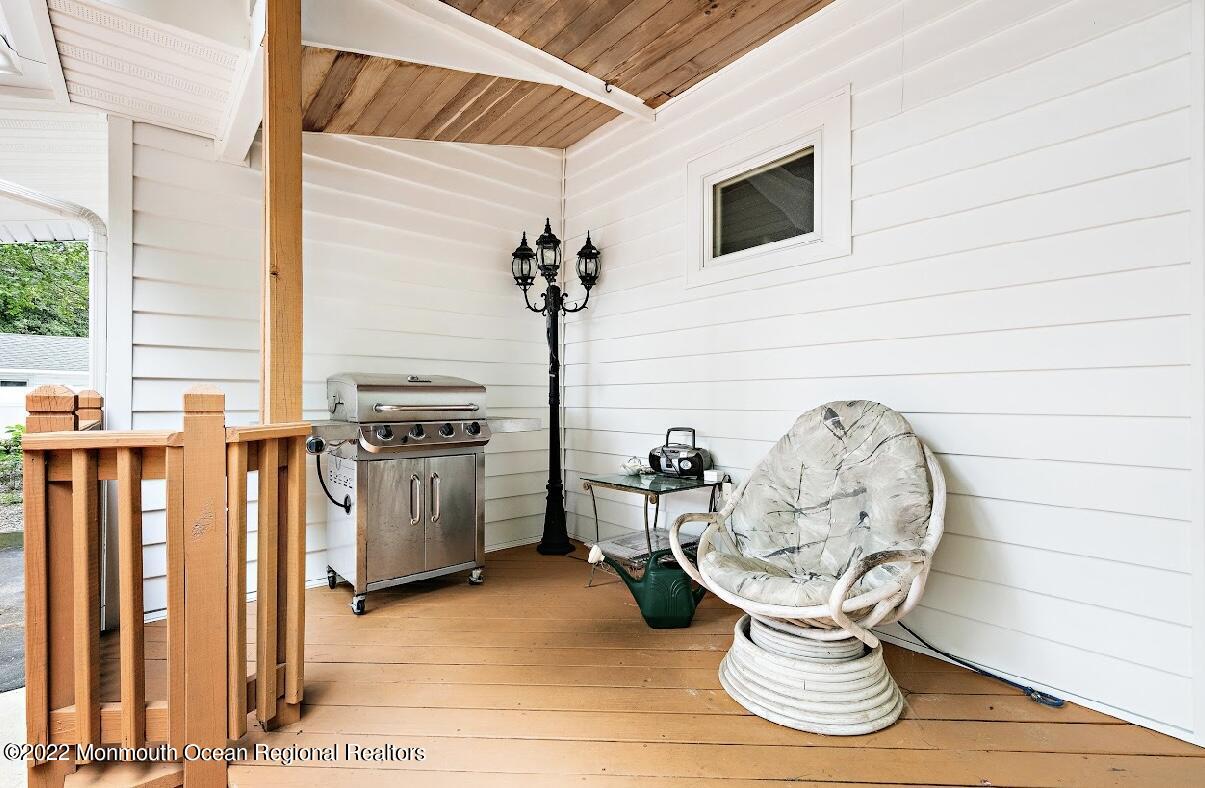 214 Cliftwood Road Oakhurst, NJ 07755 - Photo 52 of 61 a view of entryway with furniture