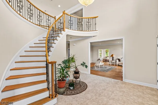 a view of entryway and hall