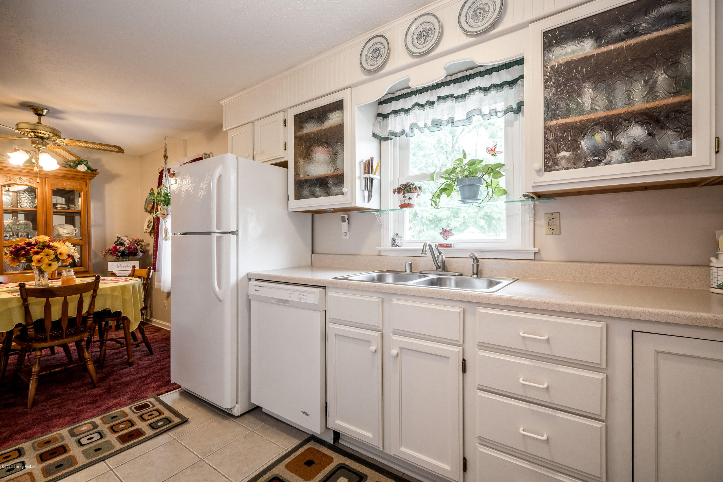 6713 Fenway Road Louisville, KY 40258 - Photo 5 of 29 6713 Fenway Road-23