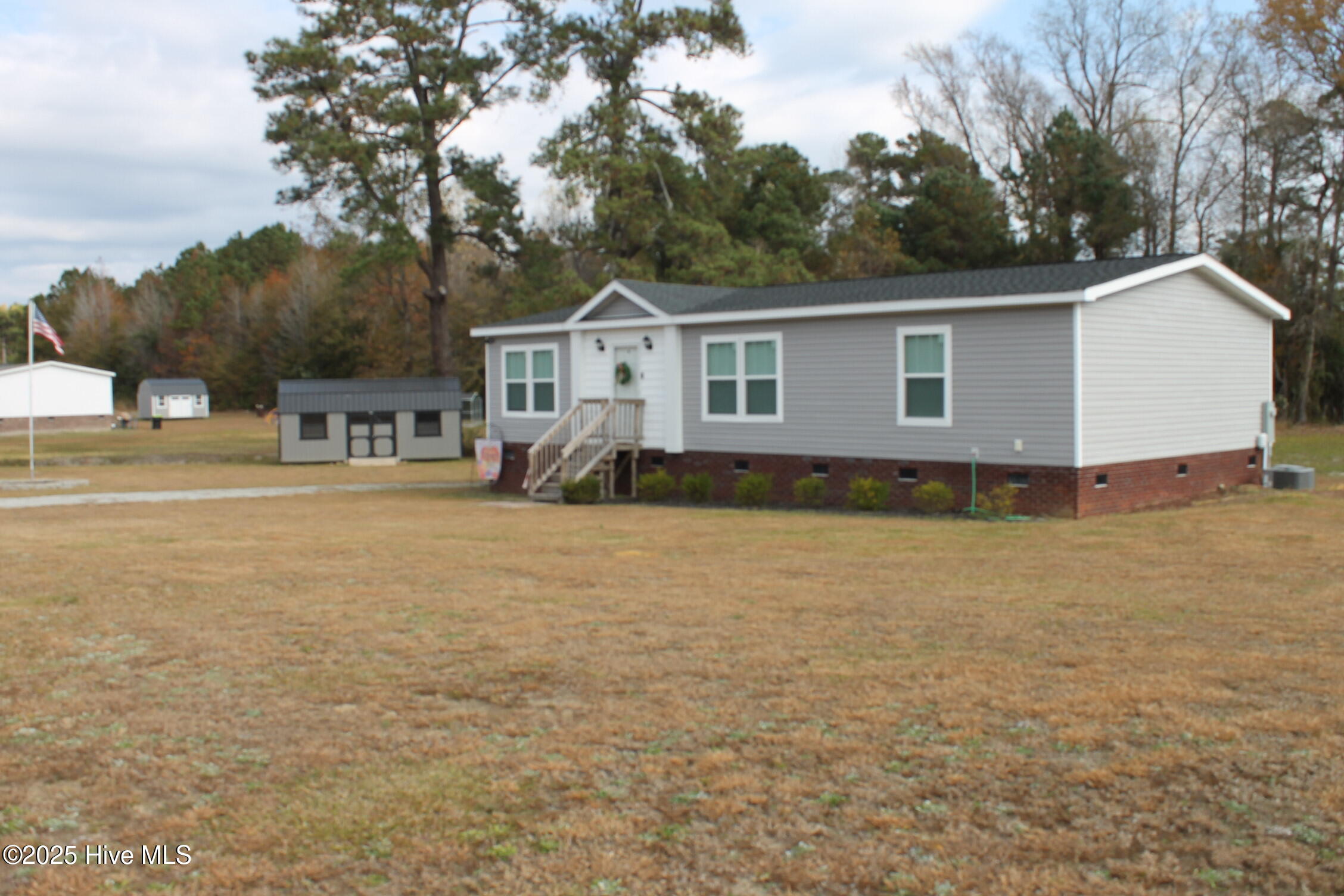 1454 Campground Road Whiteville, NC 28472 - Photo 6 of 46 IMG_3255