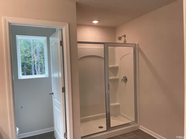 $1,995 | 101 Joneshaven Drive, Fuquay-Varina, NC 27526