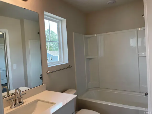 $1,995 | 101 Joneshaven Drive, Fuquay-Varina, NC 27526