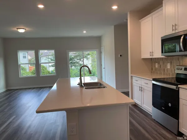 $1,995 | 101 Joneshaven Drive, Fuquay-Varina, NC 27526