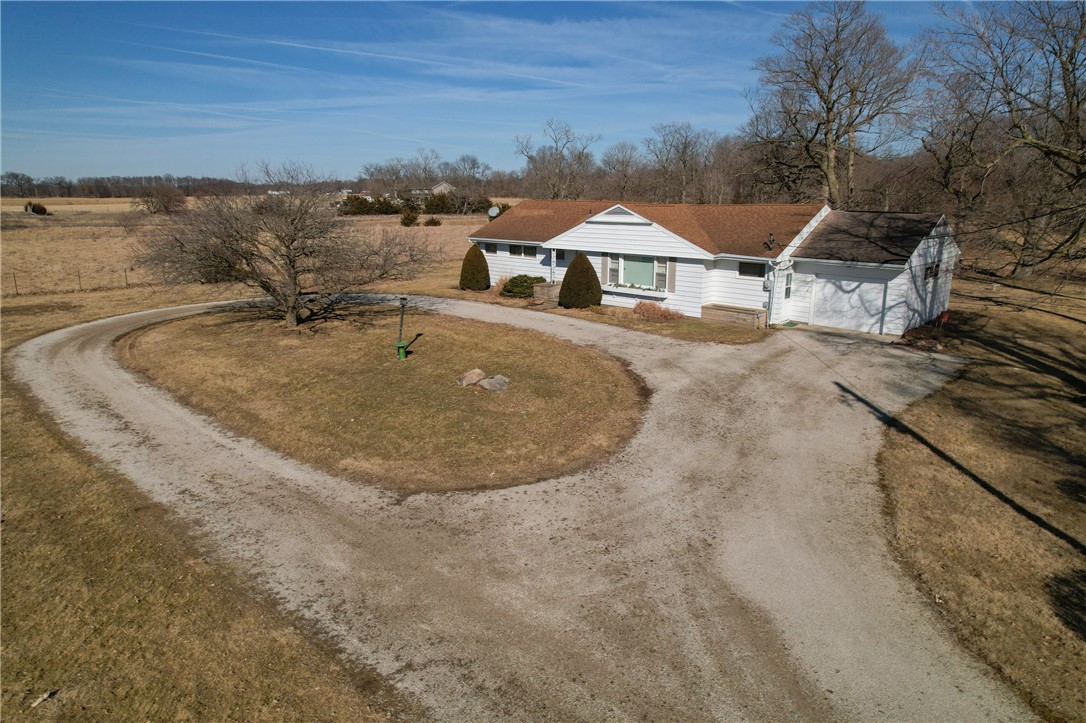 13987 North B N Mcgee Road Catlin, IL 61817 - Photo 4 of 34