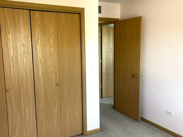 $275,000 | 4709 West Iris Lane, Monee, IL 60449