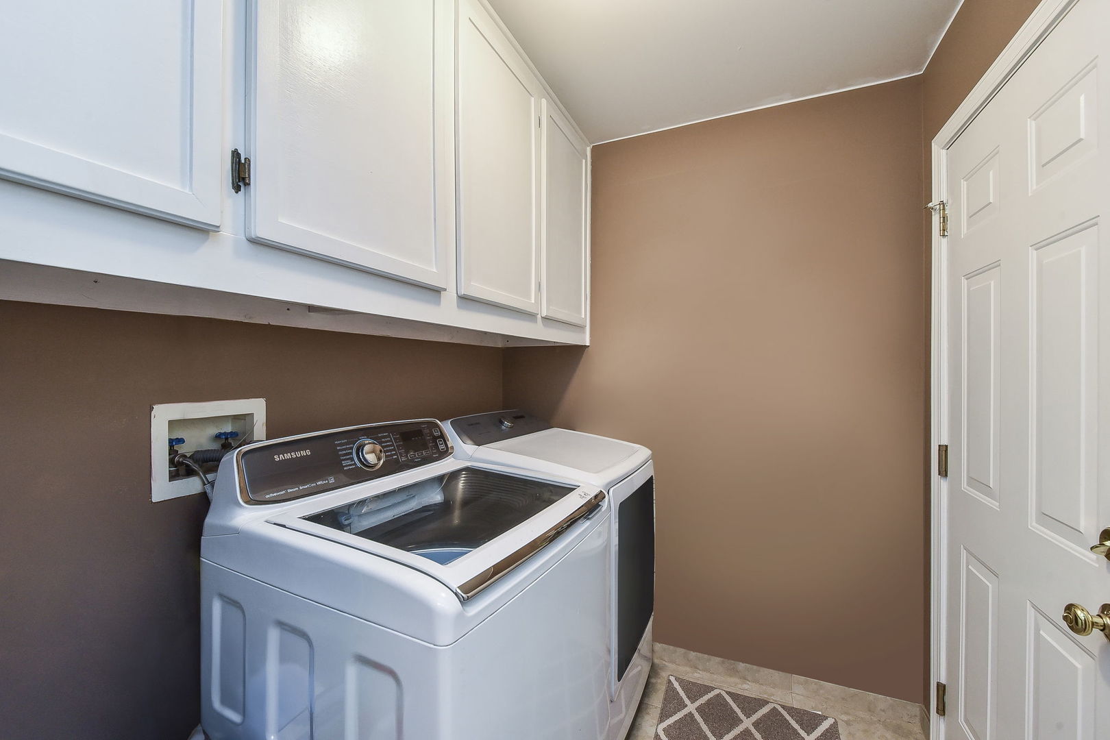 609 Pearces Ford Road Oswego, IL 60543 - Photo 34 of 54 Gallery Image 34