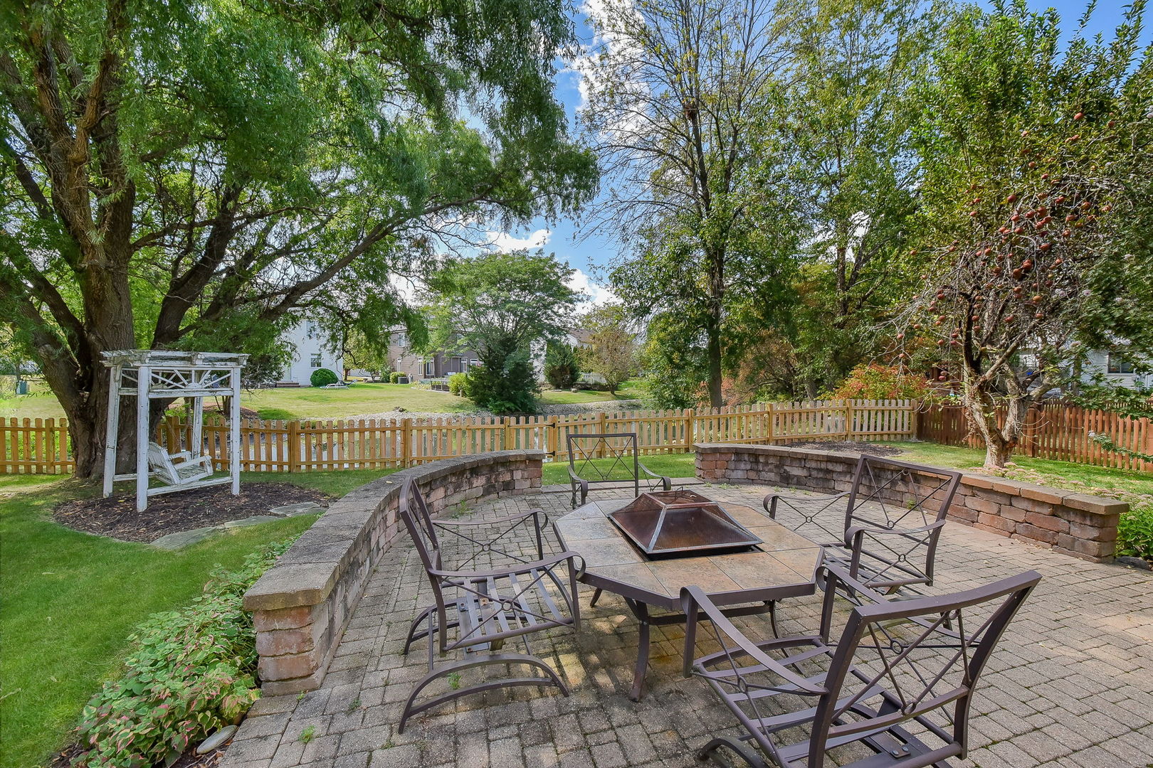 609 Pearces Ford Road Oswego, IL 60543 - Photo 5 of 54 Gallery Image 5