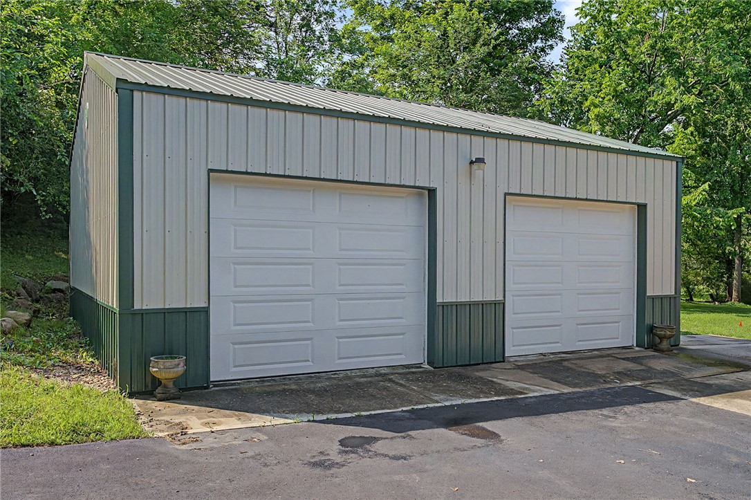 2373 Shrine Road Springfield, OH 45502 - Photo 45 of 77