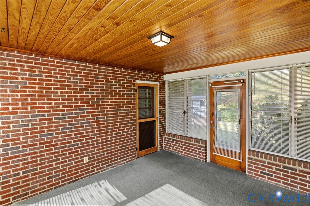 4029 Flintridge Road Richmond, VA 23235 - Photo 20 of 27 Lovely paneled ceiling