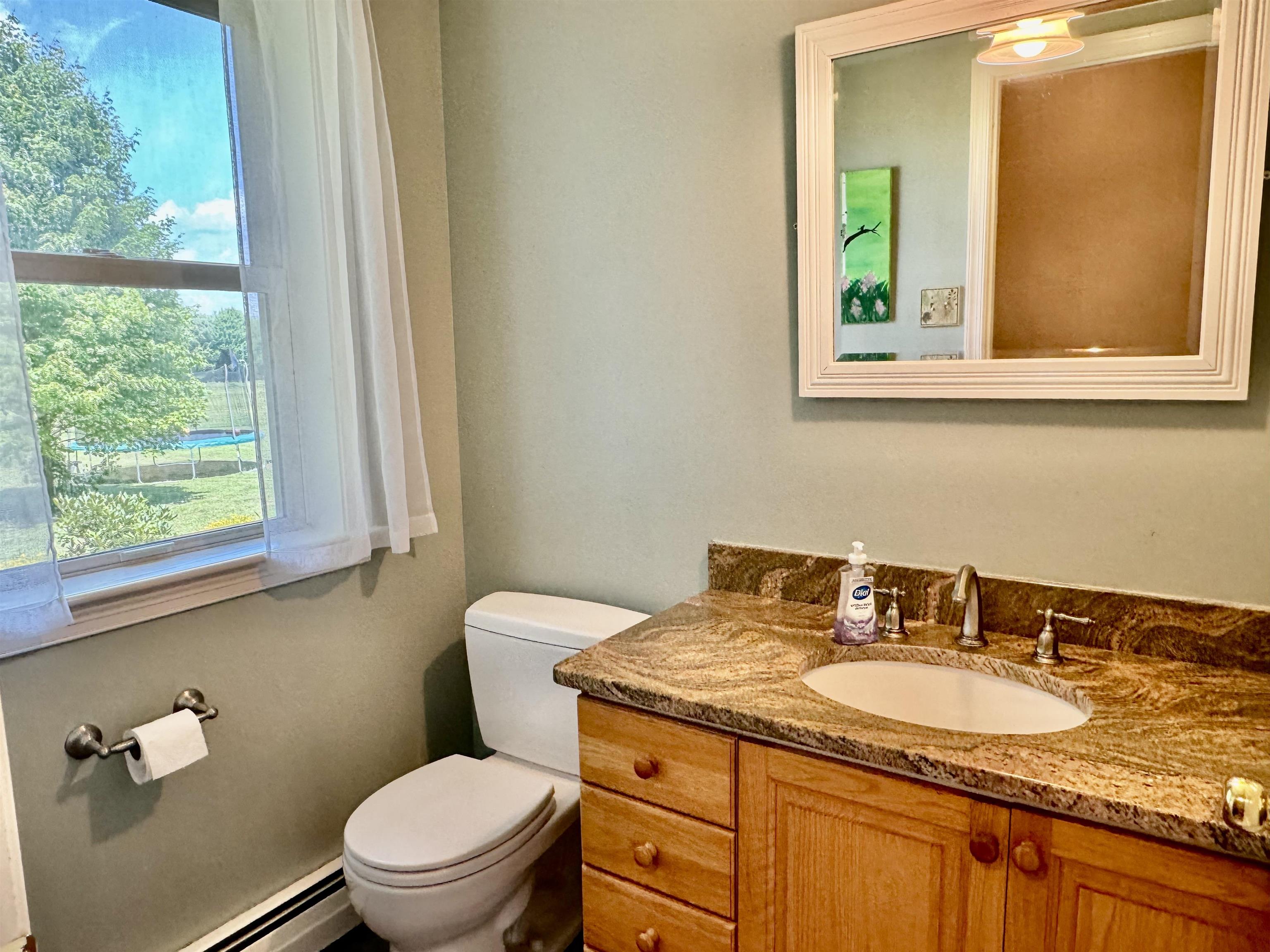 486 Mountain Road Fairlee, VT 05045 - Photo 28 of 31 Gallery Image 28