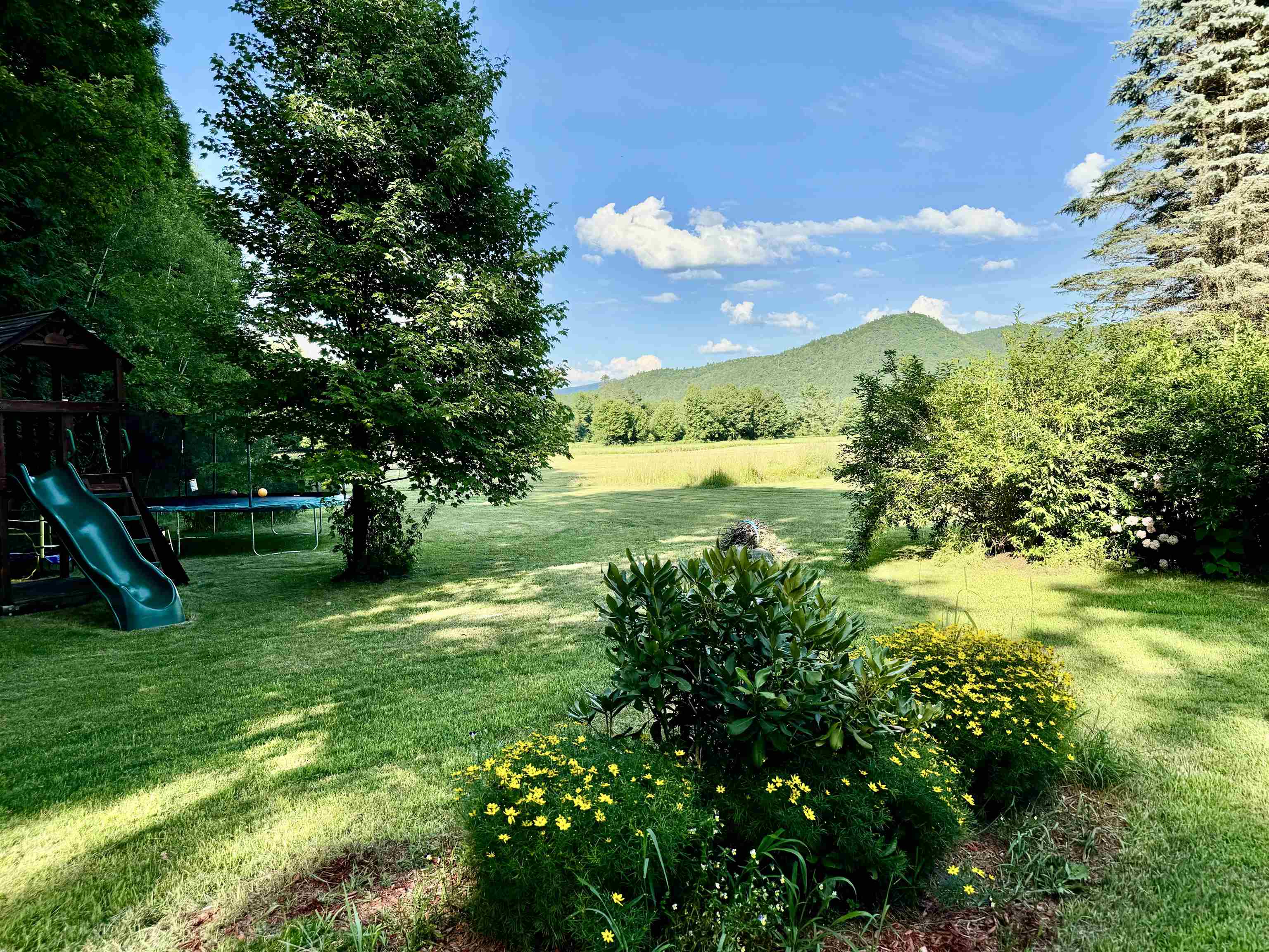 486 Mountain Road Fairlee, VT 05045 - Photo 7 of 31 Gallery Image 7