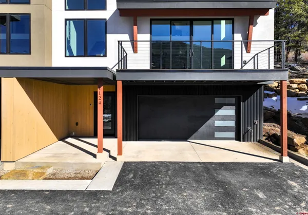 a view of a terrace with a sitting space