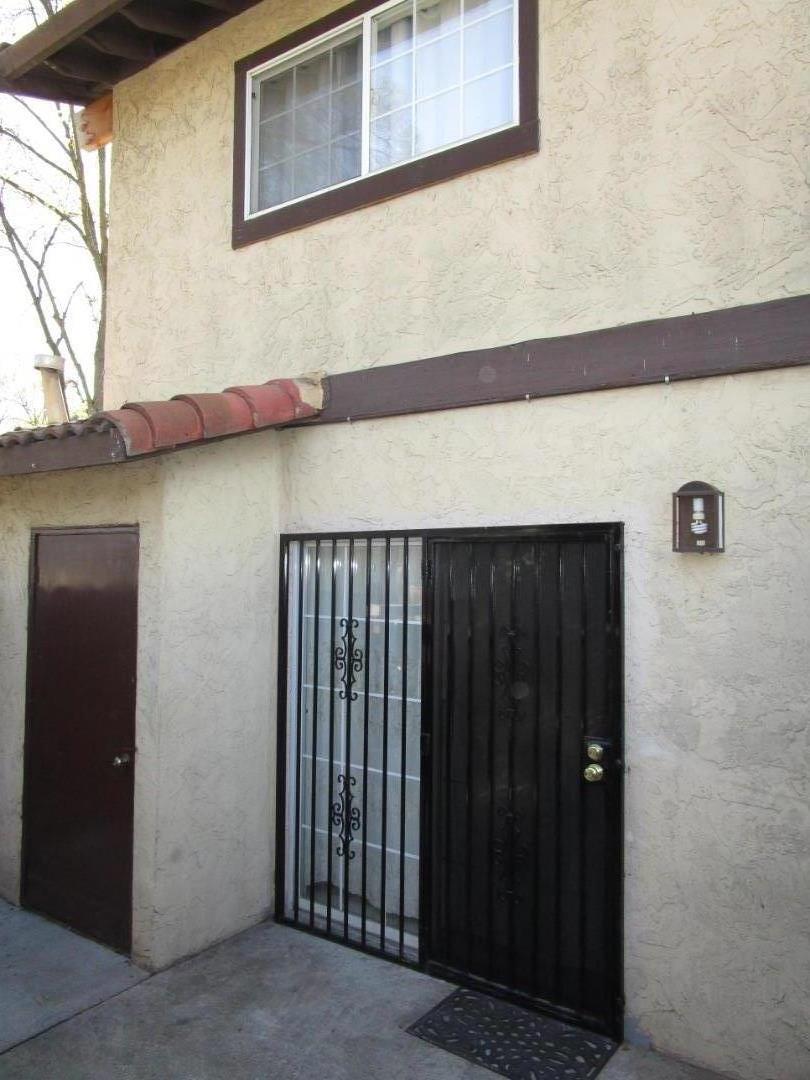 7759 Murray Avenue Gilroy, CA 95020 - Photo 10 of 11 a close up of a wall