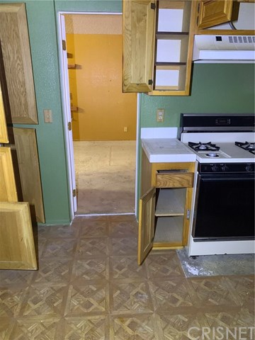 1725 Le Niche Lancaster, CA 93535 - Photo 5 of 10