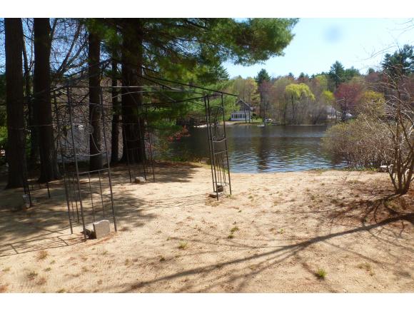 7 Seaman's Point Nottingham, NH 03290 - Photo 4 of 22
