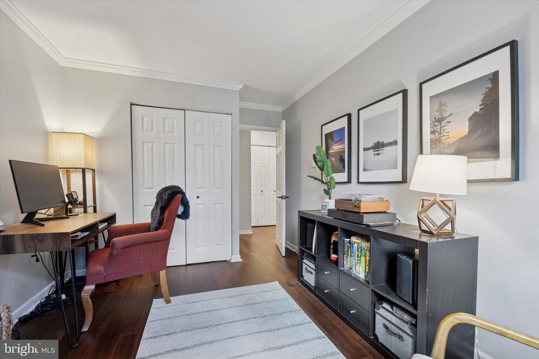 178 Elephant Road, Unit B21 Dublin, PA 18917 - Photo 11 of 17 Cozy workspace with modern charm.