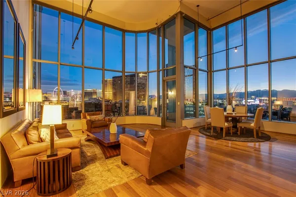 $4,550 | 360 East Desert Inn Road, Unit 1008, Las Vegas, NV 89109