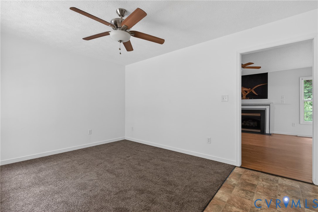 17200 Jolly Road Disputanta, VA 23842 - Photo 7 of 28