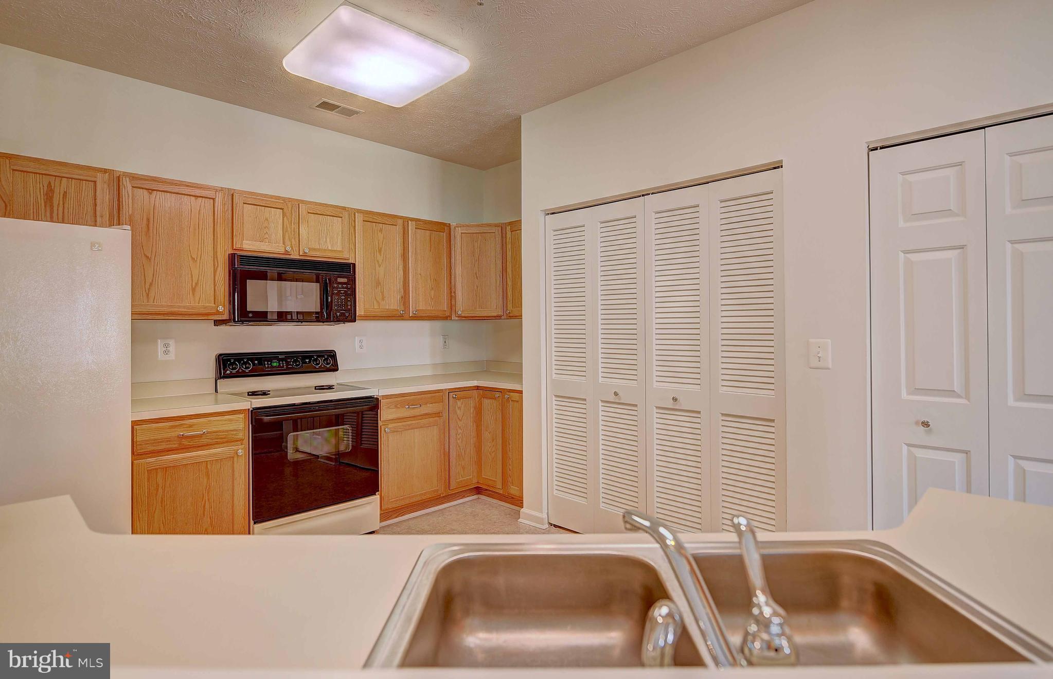9603 Haven Farm Road, Unit H Perry Hall, MD 21128 - Photo 10 of 28 Kitchen