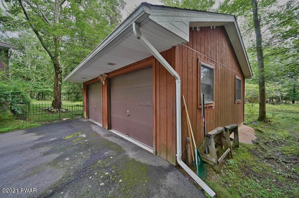181 Lookout Point Road Canadensis, PA 18325 - Photo 3 of 30 Photo 06 (1)
