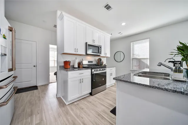 $325,000 | 21126 Turtle Gln Lane, Cypress, TX 77433