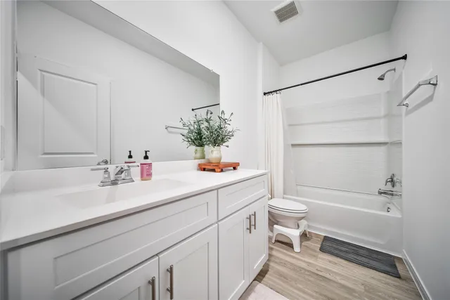 $325,000 | 21126 Turtle Gln Lane, Cypress, TX 77433