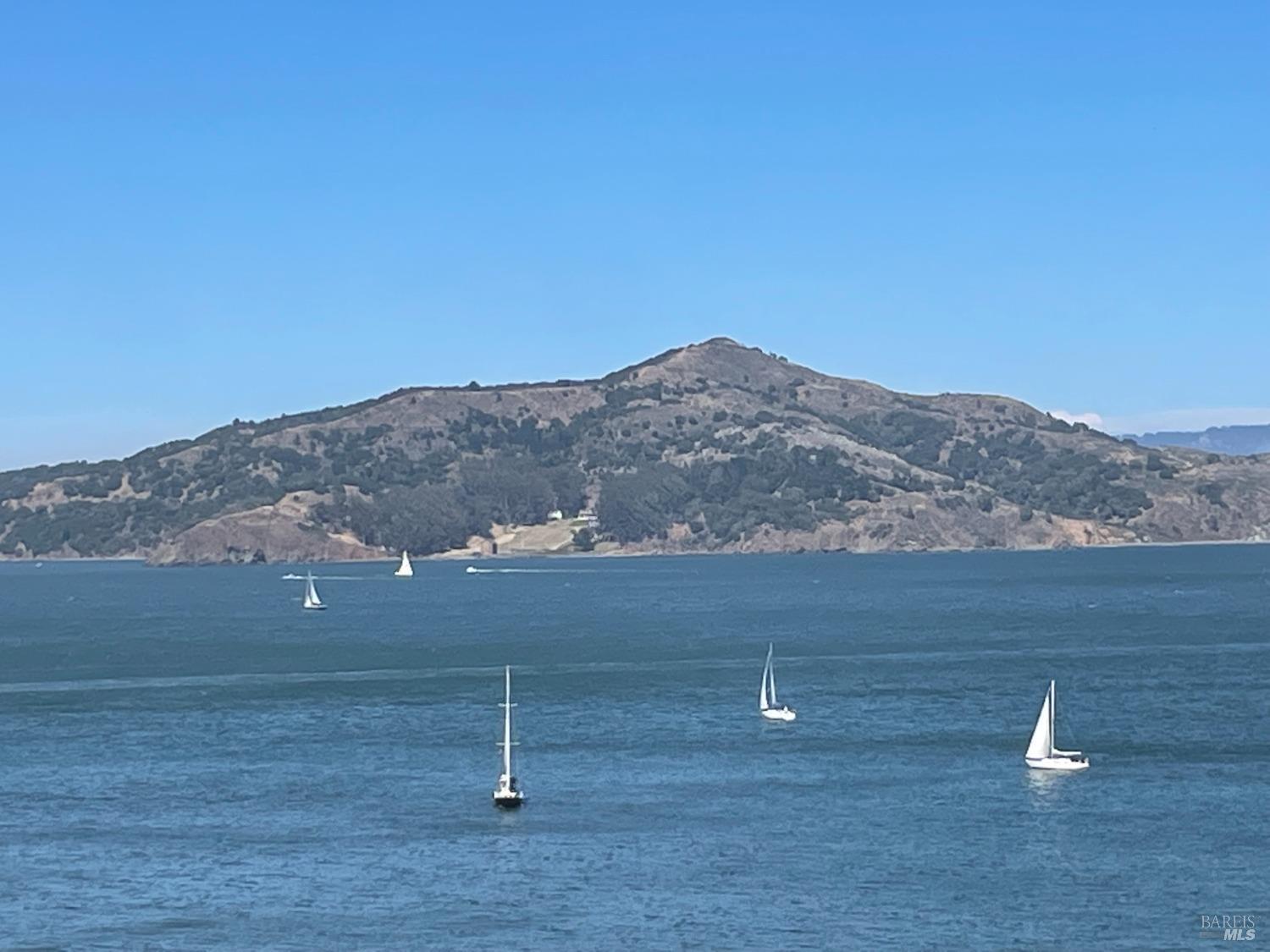 1 Alexander Avenue, Unit 1, Sausalito, CA 94965 Compass