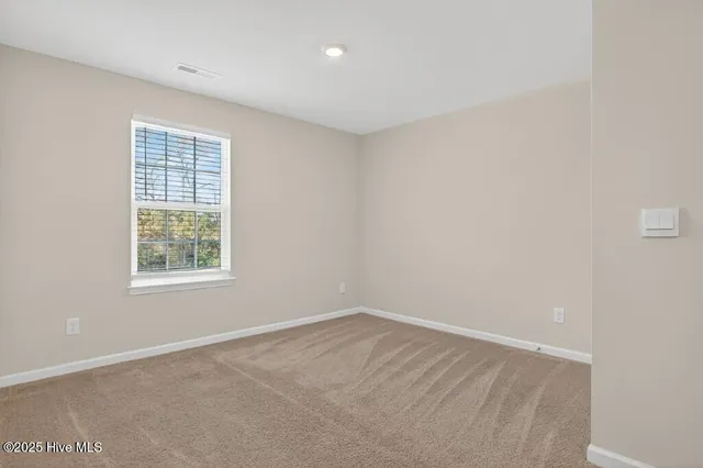 $299,500 | 4444 Marthas Village Lane, Ayden, NC 28513