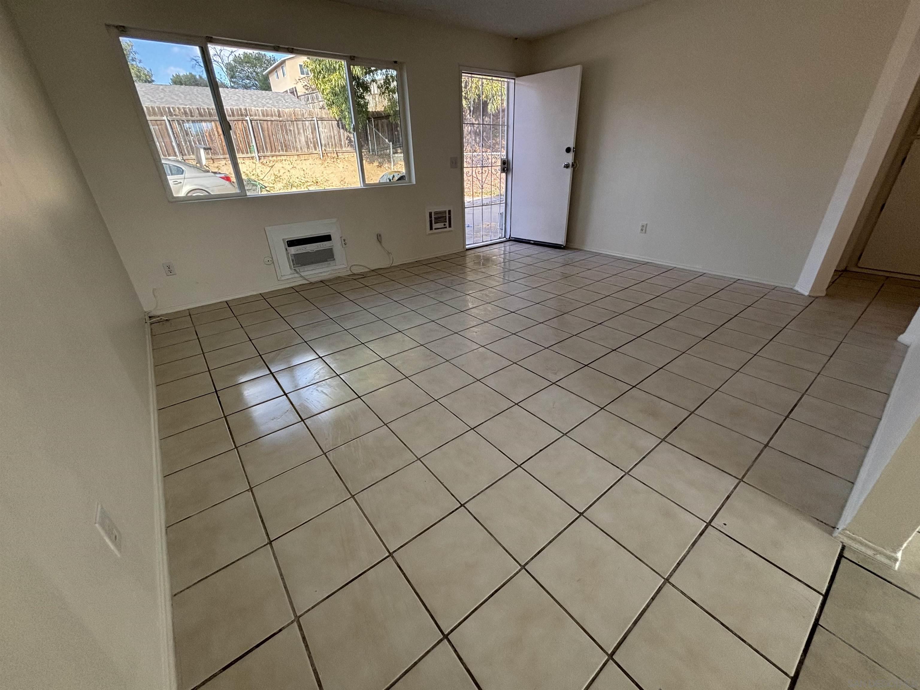 8209 Jema Way Lakeside, CA 92040 - Photo 18 of 40 an empty room with windows
