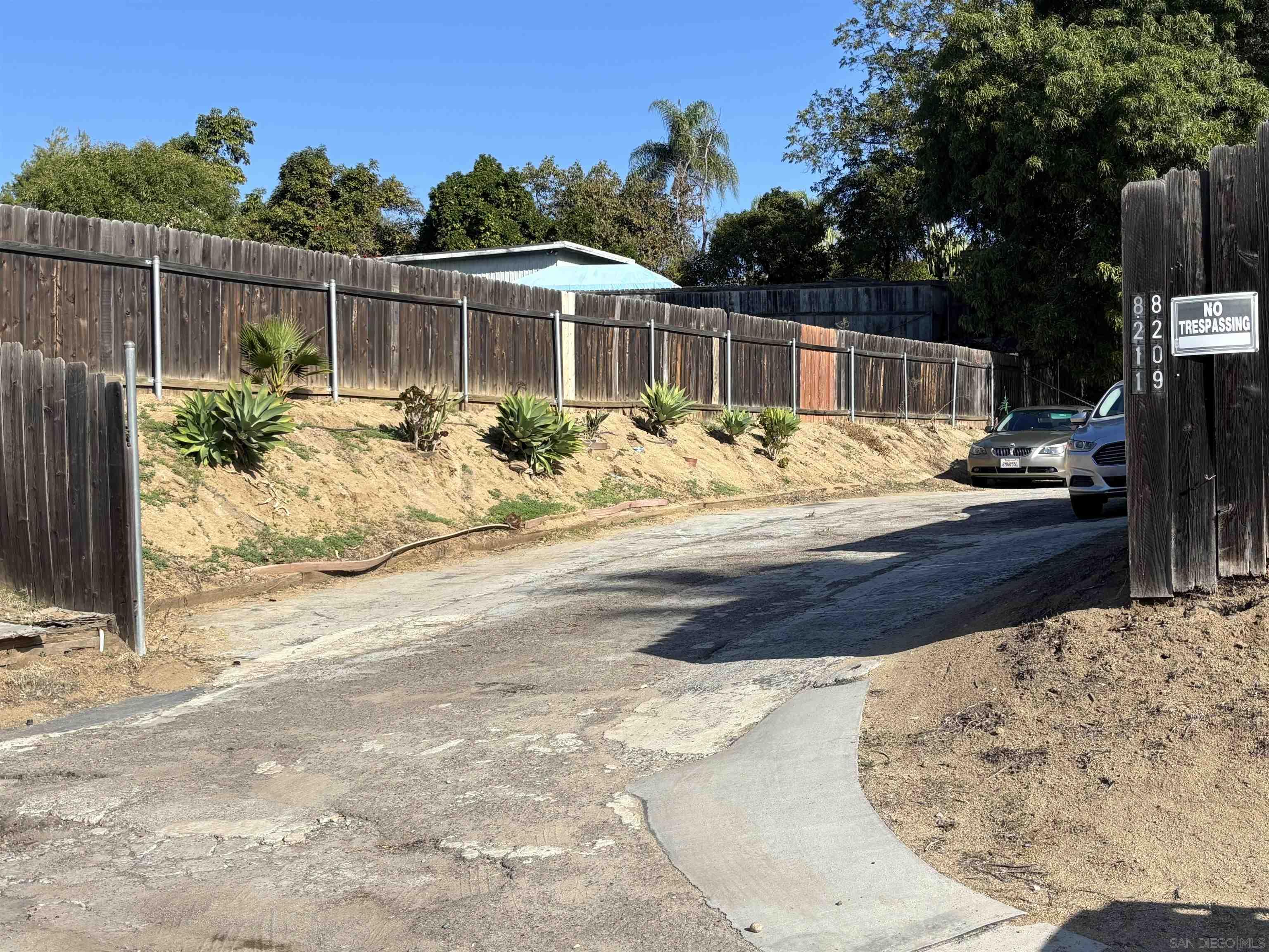 8209 Jema Way Lakeside, CA 92040 - Photo 9 of 40 a view of back yard of the house