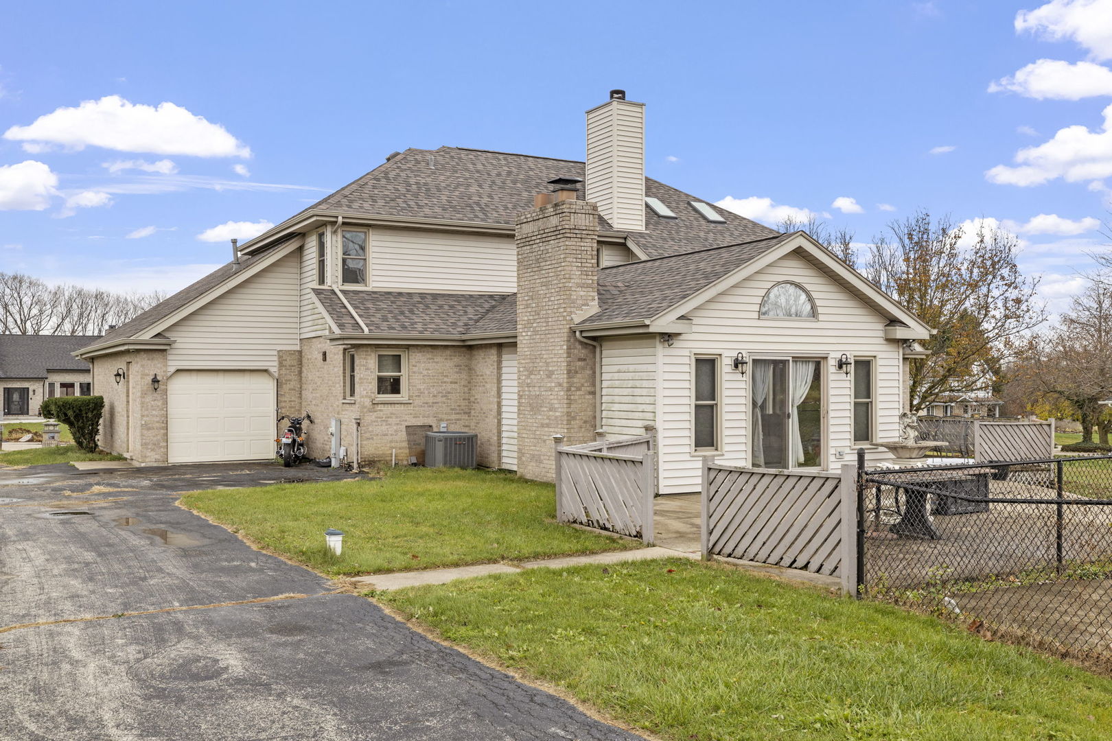 1505 London Road New Lenox, IL 60451 - Photo 3 of 26