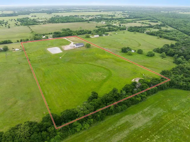 a view of an outdoor space and lake view