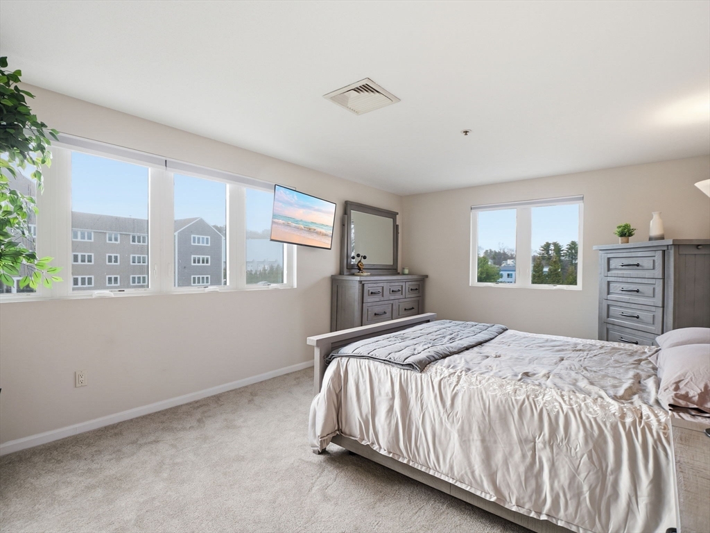 38 Dunham Road, Unit 310 Beverly, MA 01915 - Photo 23 of 41