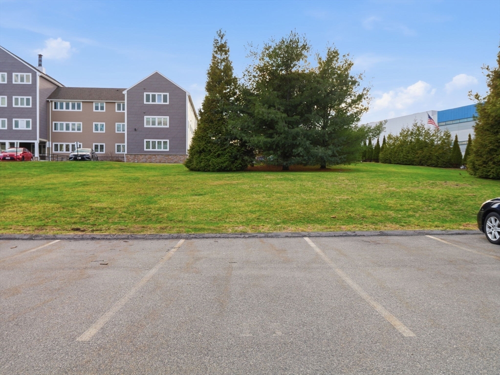 38 Dunham Road, Unit 310 Beverly, MA 01915 - Photo 39 of 41