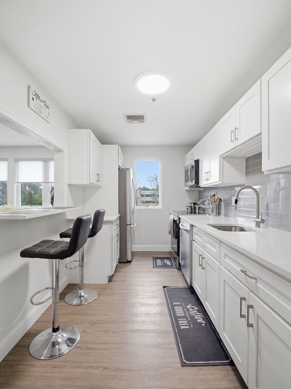 38 Dunham Road, Unit 310 Beverly, MA 01915 - Photo 6 of 41