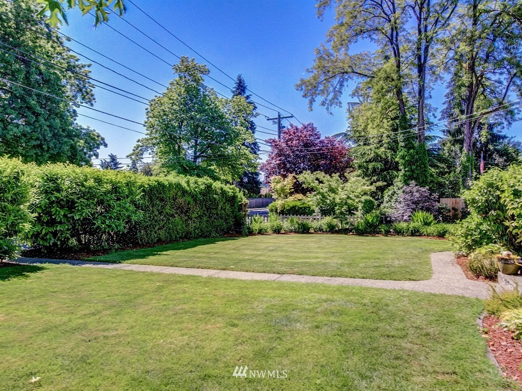 719 R Street Northeast Auburn, WA 98002 - Photo 4 of 23