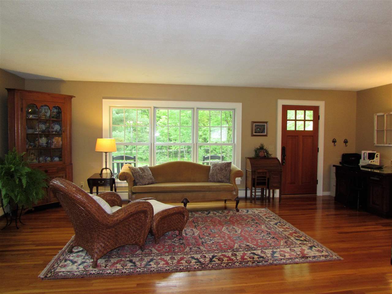 54 Packard Road Jericho, VT 05465 - Photo 4 of 22