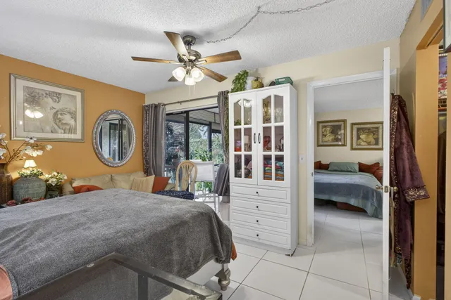 $209,900 | 3593 Crab Apple Trail, Unit B, Lake Worth, FL 33467