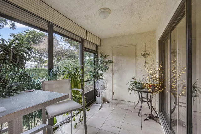 $209,900 | 3593 Crab Apple Trail, Unit B, Lake Worth, FL 33467