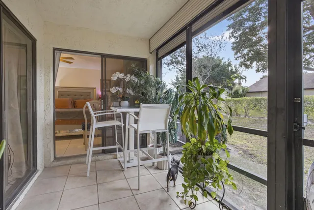 $209,900 | 3593 Crab Apple Trail, Unit B, Lake Worth, FL 33467